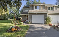 2063 Rosedale Way, Guilderland, NY 12303