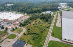 PARK DRIVE, Weirton, WV 26062