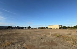 2552 Mitchell Ct, Madera, CA 93637