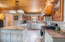 1216 First St, Kerrville, TX 78028