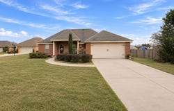 15 Stonemore Rd, Petal, MS 39465