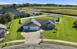 201 Chickadee Lane, Warsaw, IN 46580