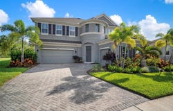 7004 MAINLAND Avenue, APOLLO BEACH, FL 33572