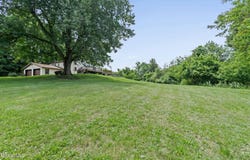 5 Seaforth Road, Troy, NY 12180