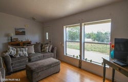 42449 N Spooky Owl Trail, Seligman, AZ 86337