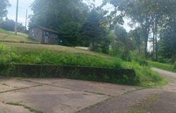7 Montenery Road, Rayland, OH 43943