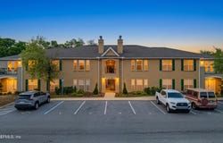 27 JARDIN DE MER Place, Jacksonville Beach, FL 32250