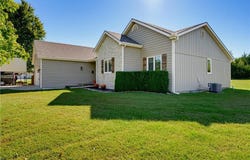 1185 E 1067 Road, Lawrence, KS 66047