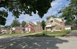 2536 S 13th Avenue, Broadview, IL 60155