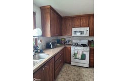 203 S Wooster, Algona, IA 50511