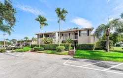12 Stratford Drive E, Boynton Beach, FL 33436