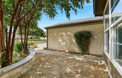 516 Independence Creek Ln, Georgetown, TX 78633