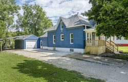500 W 3rd Street, Sumner, IA 50674