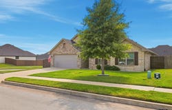 11334 Windsor Park Dr, Tyler, TX 75709