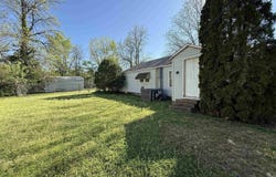 813 Eaton St, Corning, AR 72422