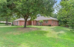 804 Canary Lane, Fairfield, TX 75840