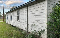 61 Evans St, Kingstree, SC 29556