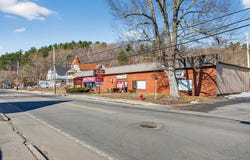 123 S Main St, Athol, MA 01331
