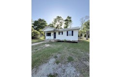 303 NW Third Street, Corning, AR 72422