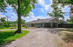 267 MIDWAY Drive, River Ridge, LA 70123