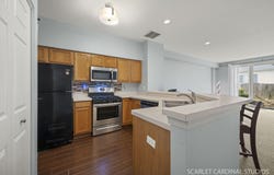 2875 Stonewater Drive, Naperville, IL 60564
