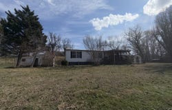 262 Lowe St, Buchanan, VA 24066