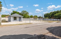 123 Flores Street, Roma, TX 78584