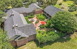 50 Brookmeadow Dr, Wimberley, TX 78676