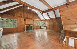 W349S4002 Waterville Rd, Dousman, WI 53118