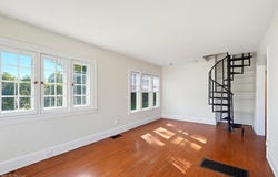 366 Riverside Drive, Painesville, OH 44077