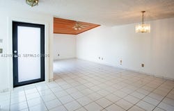 11312 SW 67th Ter, Miami, FL 33173