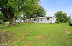 77 Greenbriar Rd, Milton, KY 40045
