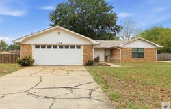 204 Ridgecrest St., New Boston, TX 75570