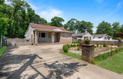 32 Juniper Avenue, Patchogue, NY 11772
