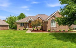 1513 Mahogany Run Dr, La Grange, KY 40031