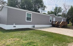 2101 3rd St. NW, Minot, ND 58703