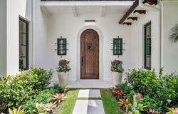230 Pershing Way, West Palm Beach, FL 33401