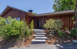 365 Alamos RD, PORTOLA VALLEY, CA 94028