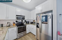 655 12Th St, Oakland, CA 94607