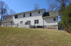 337 Fox Run Dr, Galax, VA 24333
