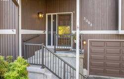 3002 SW 23RD St, Gresham, OR 97080