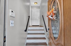21 CROSSGATE RD, Jersey City, NJ 07305