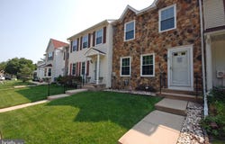 31 DUNMOOR CT S, HAMILTON, NJ 08690