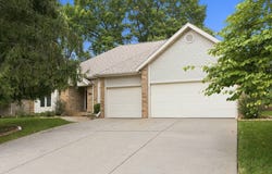 817 E Gaslight Drive, Springfield, MO 65810