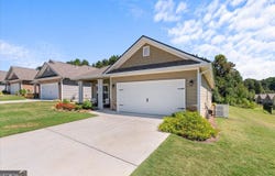 143 Windmill Way, Carrollton, GA 30117