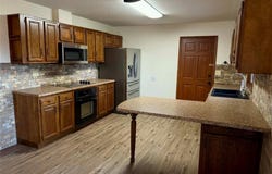 4508 West Ely, Hannibal, MO 63401
