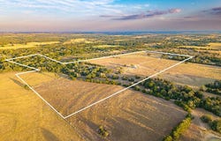5325 E. Blaschke Road, Schulenburg, TX 78956