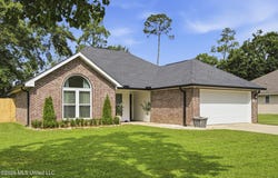 309 Woodcrest Drive, Long Beach, MS 39560