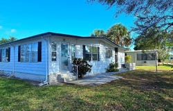 537 Charlemagne Boulevard, Naples, FL 34112