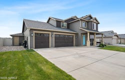 908 Millenium Ave, Moxee, WA 98936